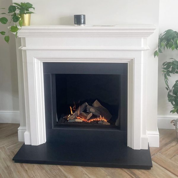 DRU Gas Fireplace suite